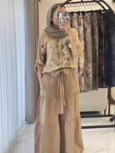 ست شومیز و شلوار لینن ایتالیایی طرح نسکافه 2 - Image 2