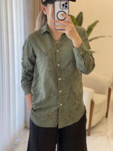 شومیز لینن ایتالیایی طرح گلبرگ 2 - Image 2