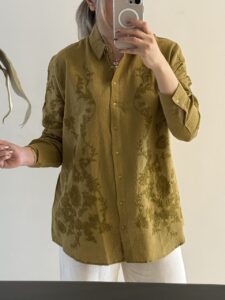 شومیز گلدوزی برجسته اورجینال طرح یاس