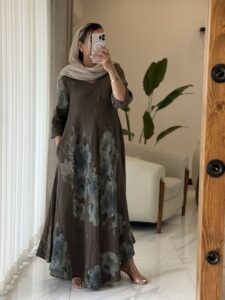 پیراهن سوپر کلوش ایتالیایی طرح نیلوفرابی - Image 4