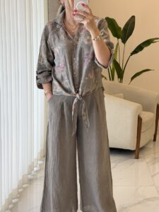 ست شومیز و شلوار لینن ایتالیایی طرح جلو گره ای رز مات - Image 4