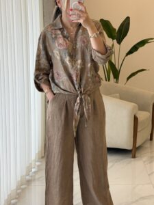 ست شومیز و شلوار لینن ایتالیایی طرح جلو گره ای رز مات - Image 5
