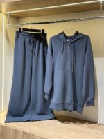 ست اویشو سویشرت کلاه دار و شلوار - Image 4