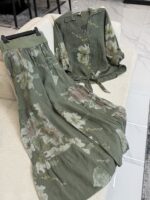 شلوار لینن ایتالیایی طرح بغل چین دار - Image 3