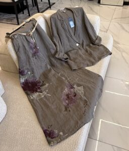 کت و شلوار لینن ایتالیایی طرح گل - Image 2