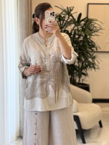 شومیز  لینن ایتالیایی طرح گل عروس - Image 5